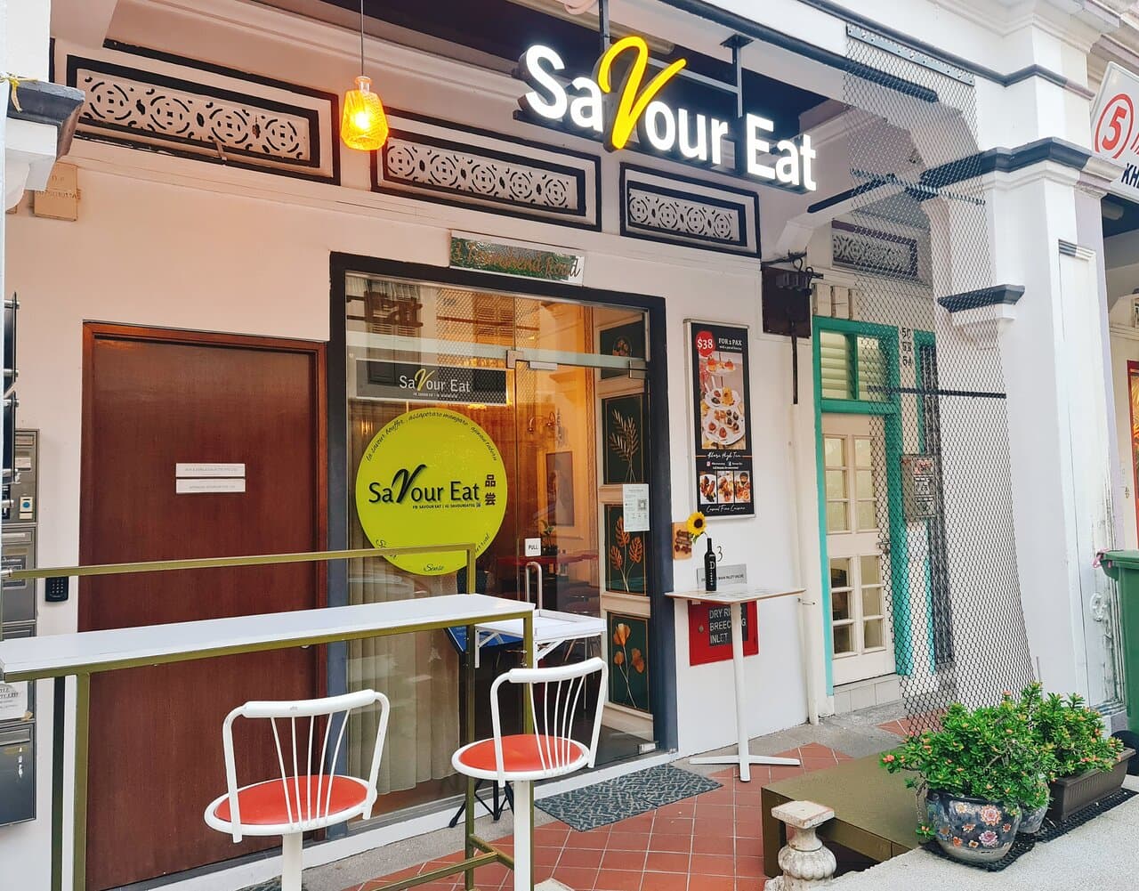 SaVour Eat Hours Of Operation
